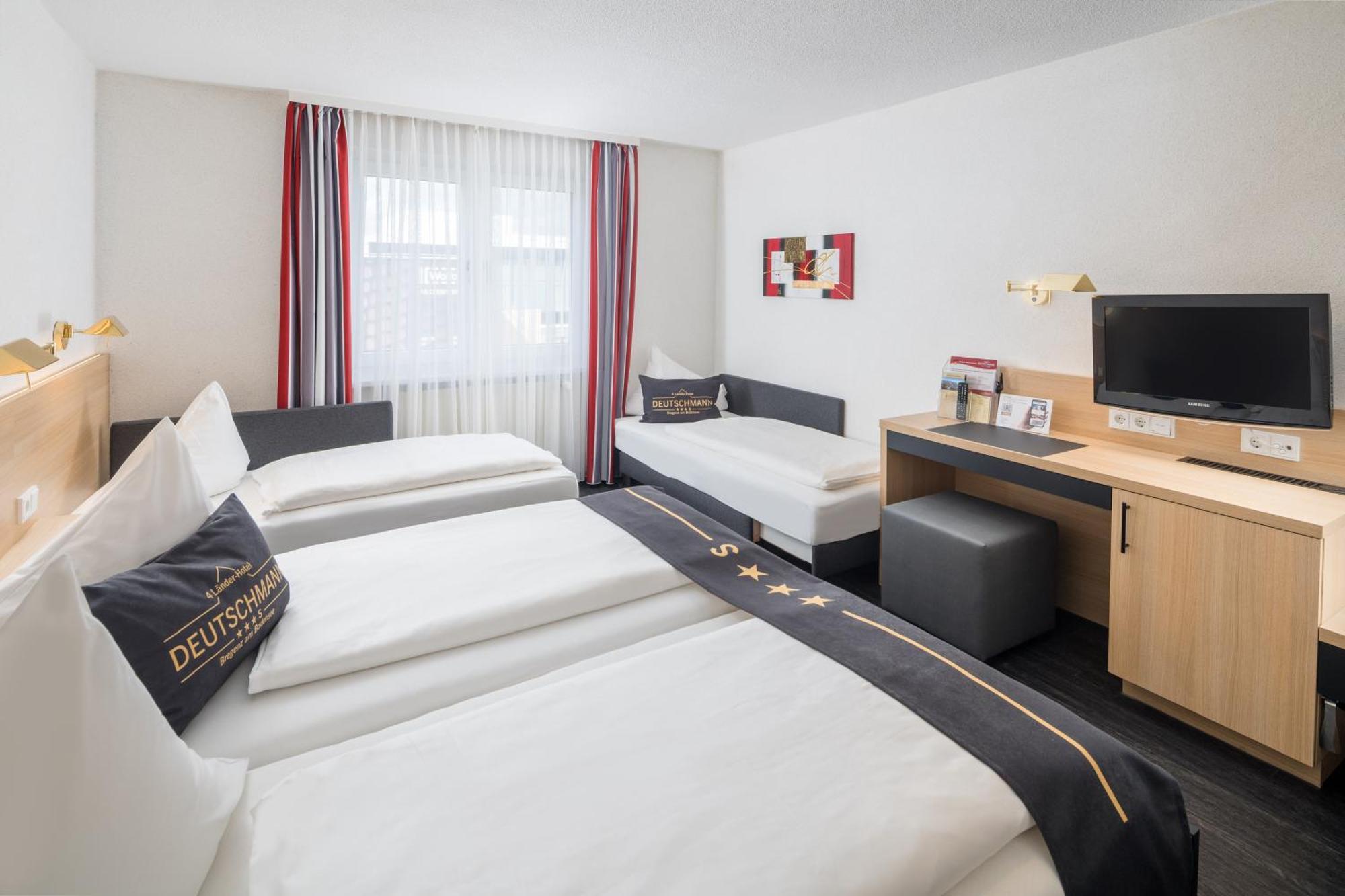 4-Laender-Hotel Deutschmann Bregenz Bagian luar foto